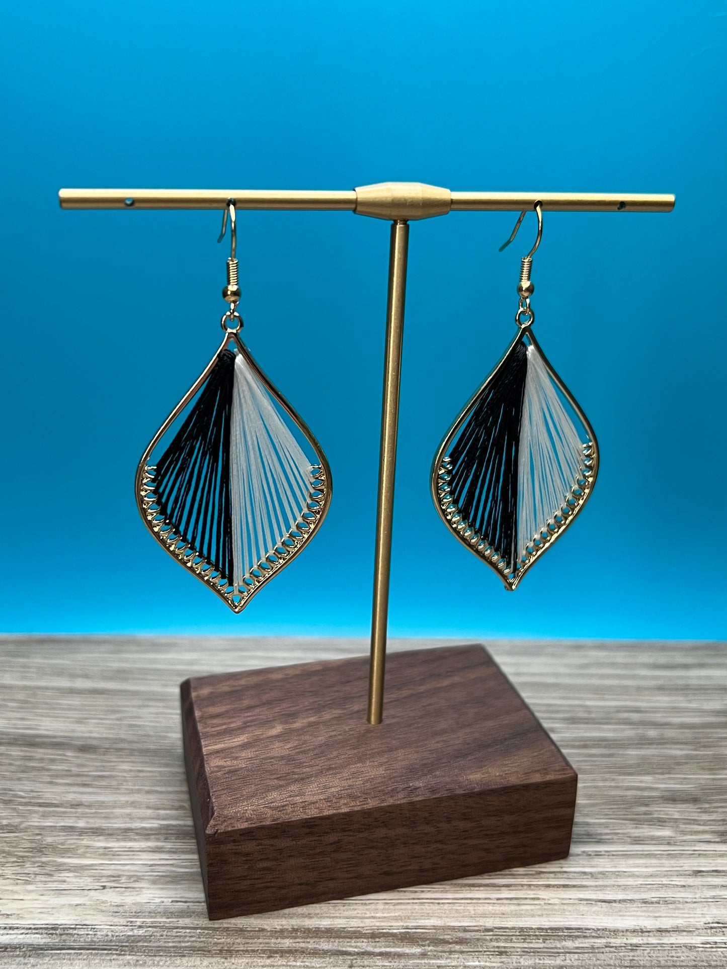 Beautiful Black And White String Gold Earrings