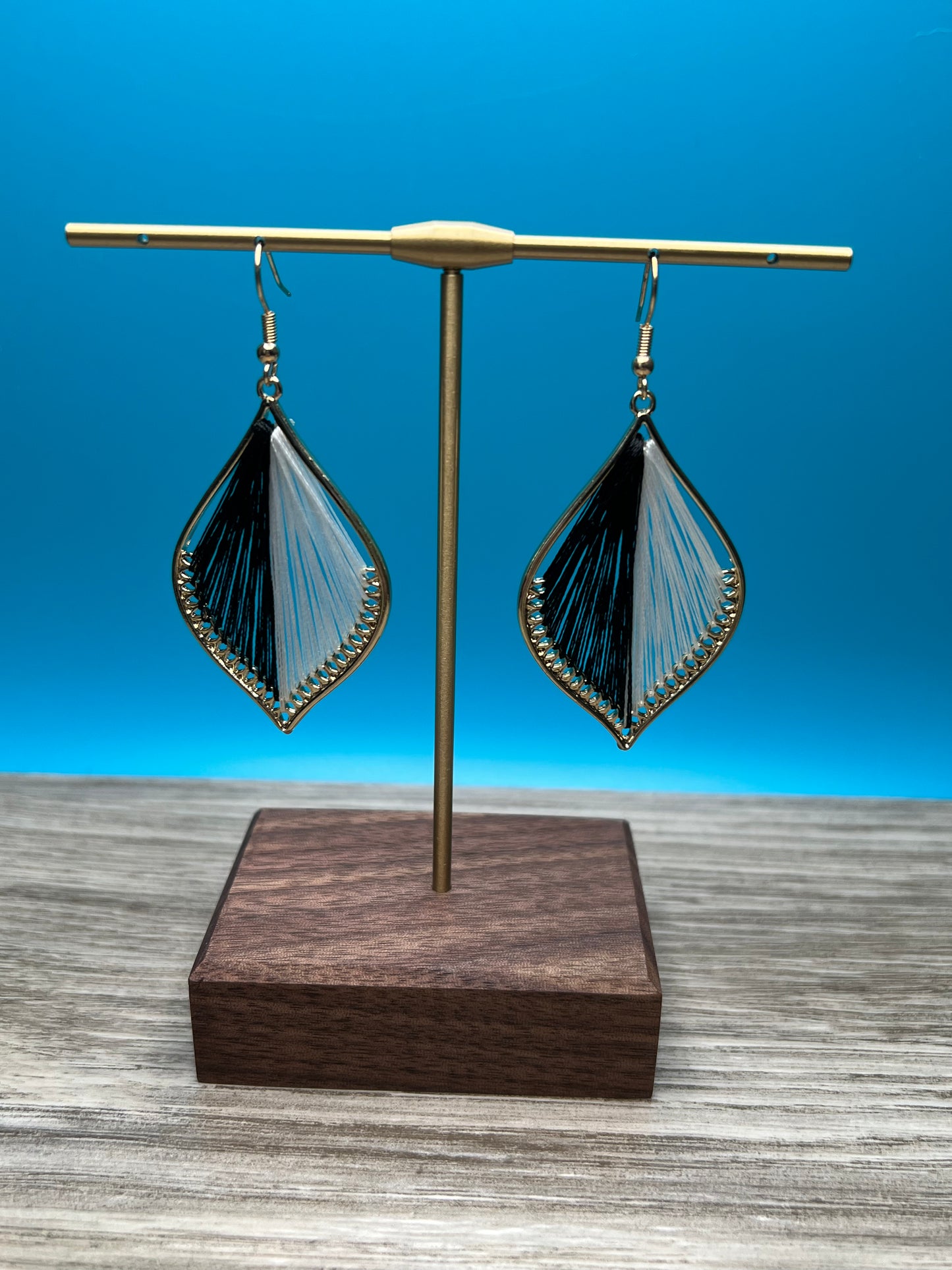 Beautiful Black And White String Gold Earrings