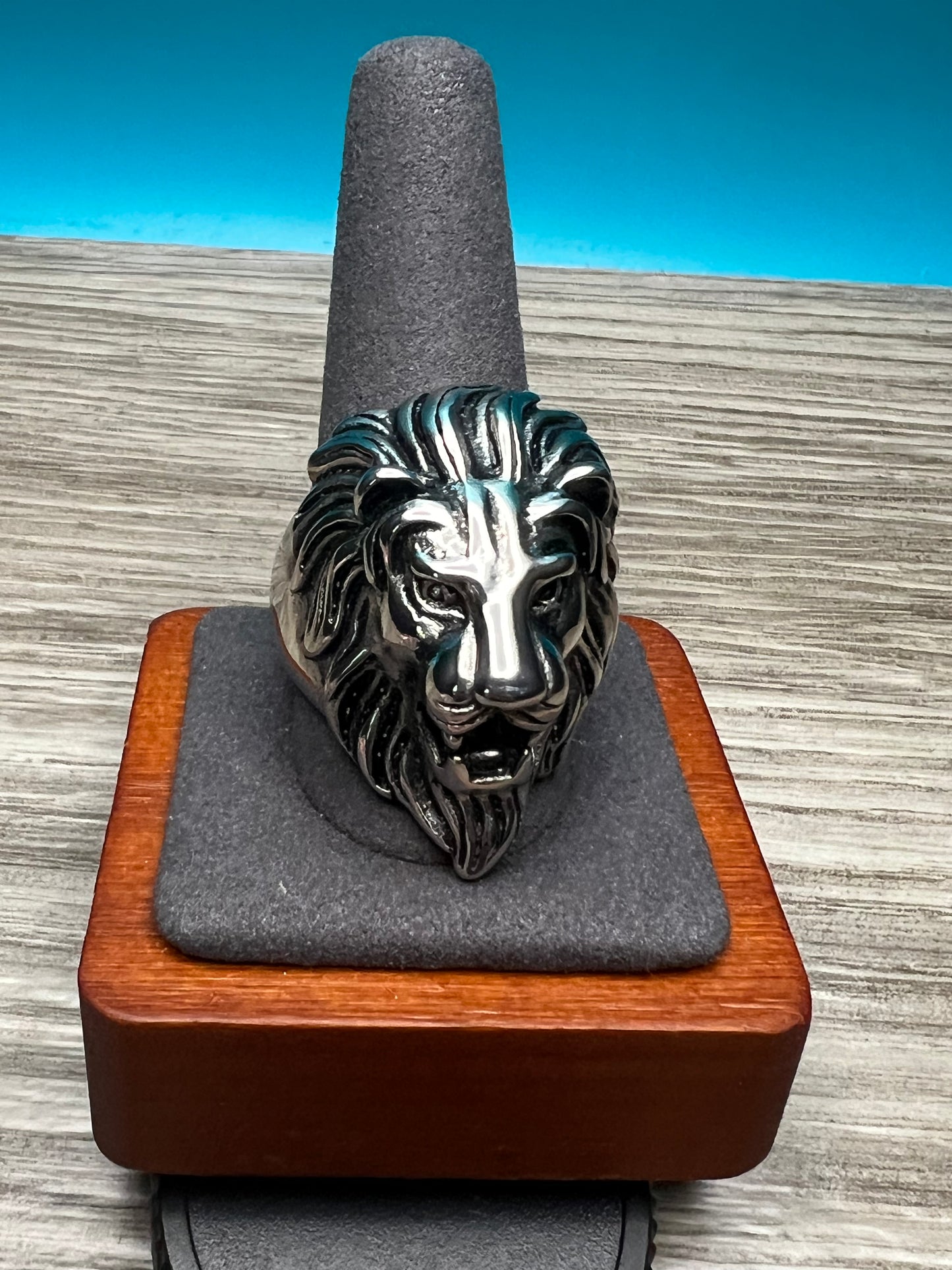 Heavy Men's Lion Ring